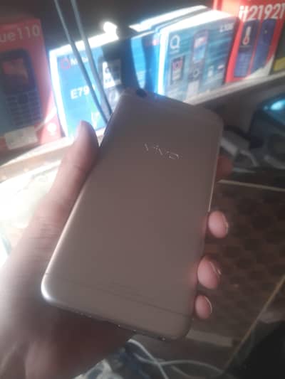 Vivo Y67