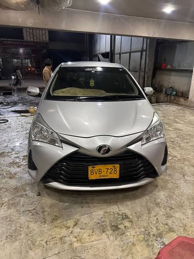 Toyota Vitz F 1.0 2018