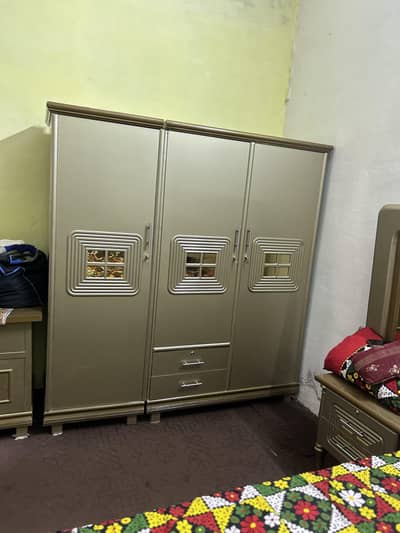 furniture 2 day used