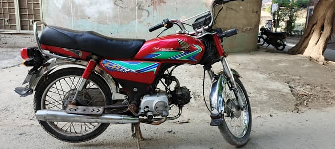 Honda Cd 70 2018C One hand used Pack Engine