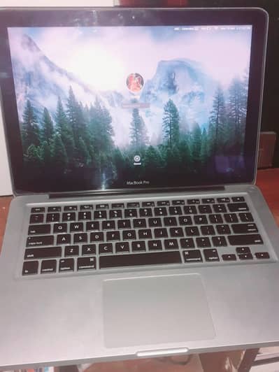 MacBook pro: (13 Inch, Mid 2012)