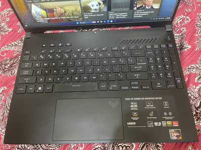 Asus Tuf F16 A.  Ryzen 7 7735H A7600 8 GB