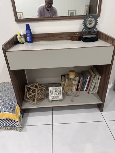 Bed Set With 02 Side Tables, Dressing Table & Mirror without mattress