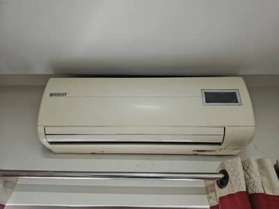 Orient 1 ton split ac, working condition. Urgent sale.