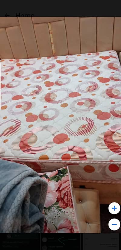 8 months used good condition spring mattress