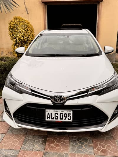TOYOTA ALTIS GRANDE BEIG INTEROR