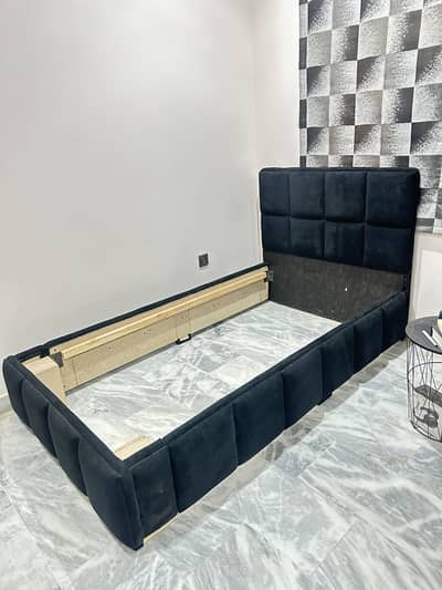 Single Cushioned Bed for Sale in Brand New Condition