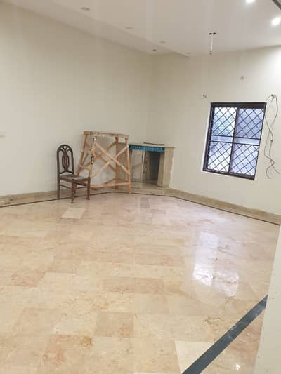 3.5MARLA CORNER LOWER PORTION URGENT FOR RENT BACK SIDE LUMS DHA LAHORE