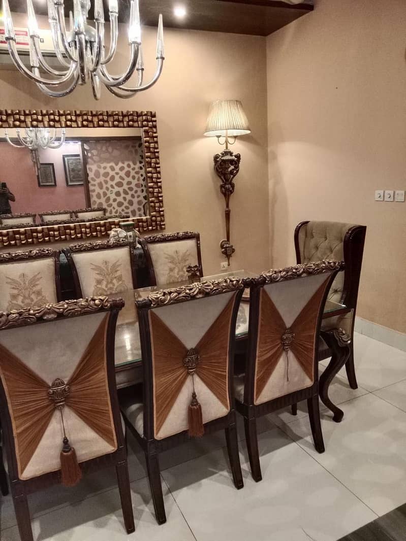 Heaven Dining table 6