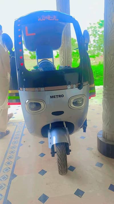 Electric 3 weel Maini Car