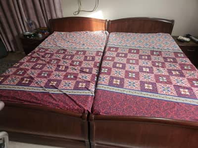 Sheesham bed