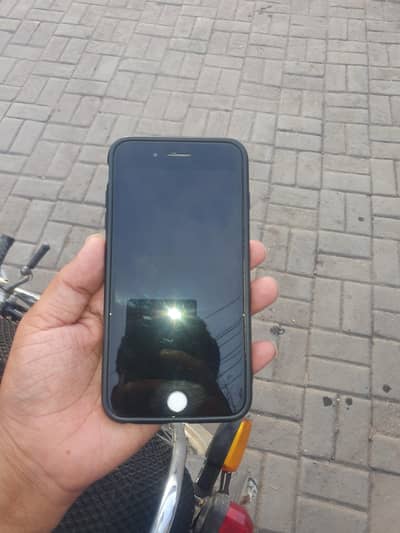 i phone 7plus 128gb pta approved just panel issue 03186176864