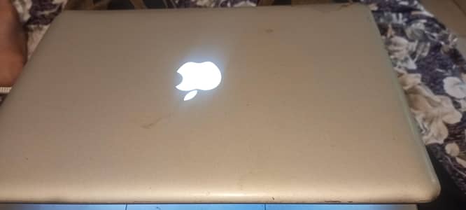 MacBook 2012 modal for sale