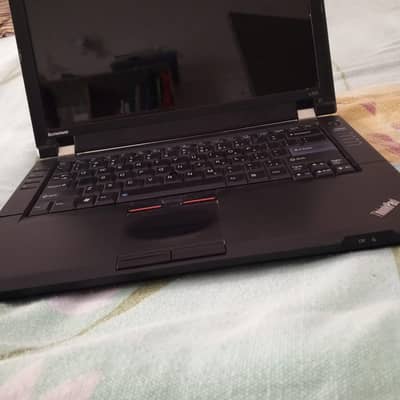 Levovo Thinkpad Cor i5 2nd   generation.