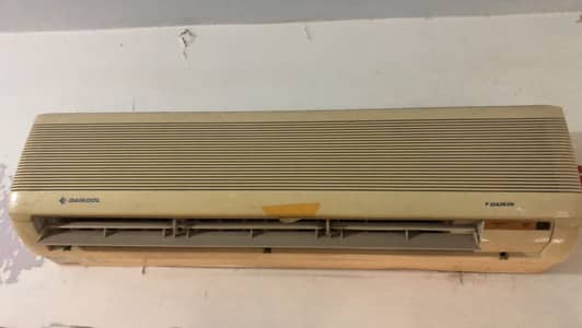 Daikool ac used