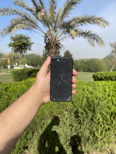 iPhone se2020 64gb Jv