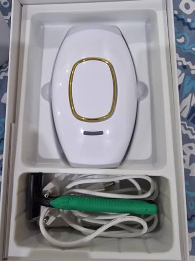 IPL hair removal machine