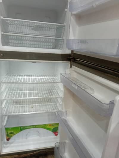 dawlance hybrid medium size with warranty card available 03467523020