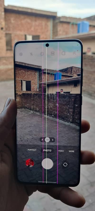 edge ha aur condition 10by 8 keh lo  bhot achi device ha