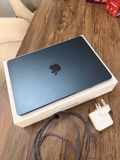 MacBook Air 13 Inch M3 Chip