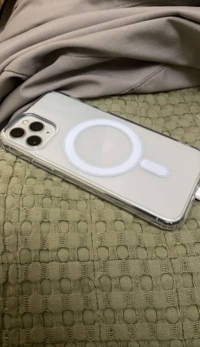 Iphone 11 pro official pta approved for sell