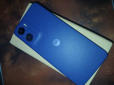 Motorola moto E15 with box 10/10