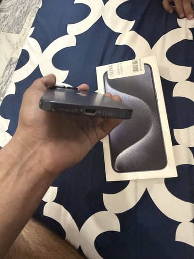 iPhone 15 pro max  256 Gb