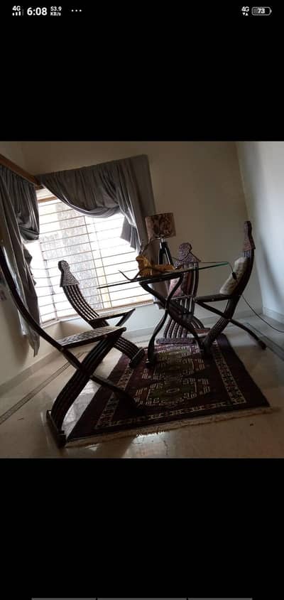 beautiful chinyot sheesham dining table & 4 chairs