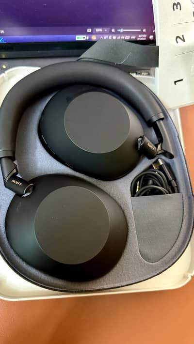 Sony WH-1000XM6 The Best Wireless Noise Canceling Headphones Black