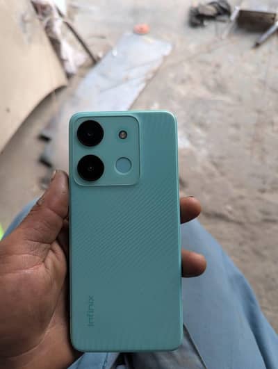 infinix Smart 7 4GB ram 64 GB