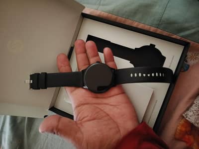 Luna Smart Watch Zero life style