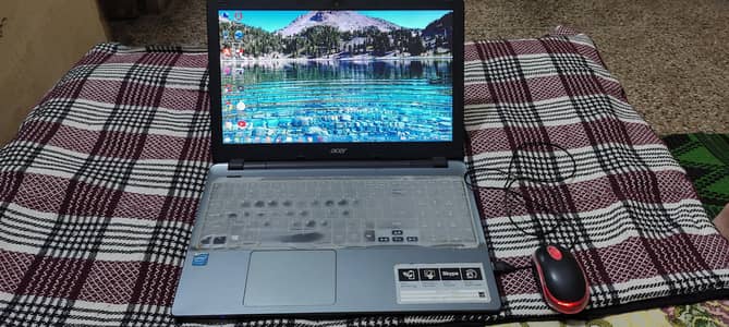 Acer 3rd Generation Quad-core non touch 4/1000gb