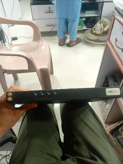 Gigabyte mini desktop with 4gb gtx950 graphic corei7 6700hq 8gb 256ssd