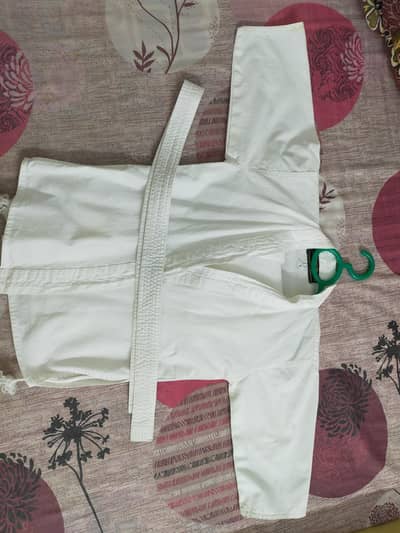 Taekwondo Unform  Size zero