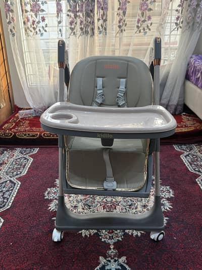 Kidilo Baby High Chair with Tray – Adjustable – Like New