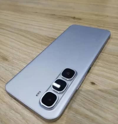 INFINIX HOT 60 PRO PLUS 8+8 RAM 256GB LIKE NEW