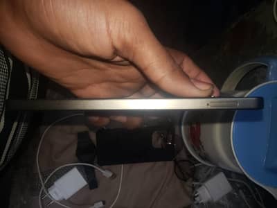 8+8 256 4 5 used lush condition 0306 7211412