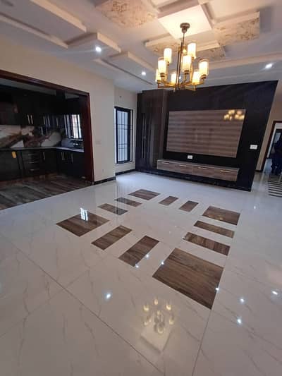 10 Marla brand new luxury modern house for sale prime location Near ucp university or Emporium mall , expo center or shaukat khanum hospital Lahore Abdul Sattar Eidi Motorway M2