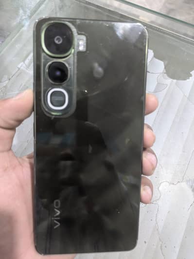 VIVO Y400