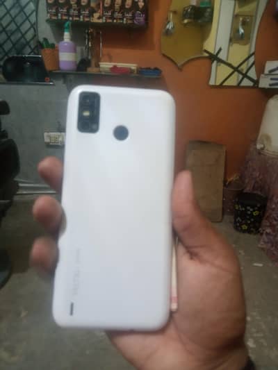 Tecno Spark6Go