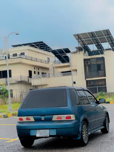 Cultus 2007 model Emint blue colour