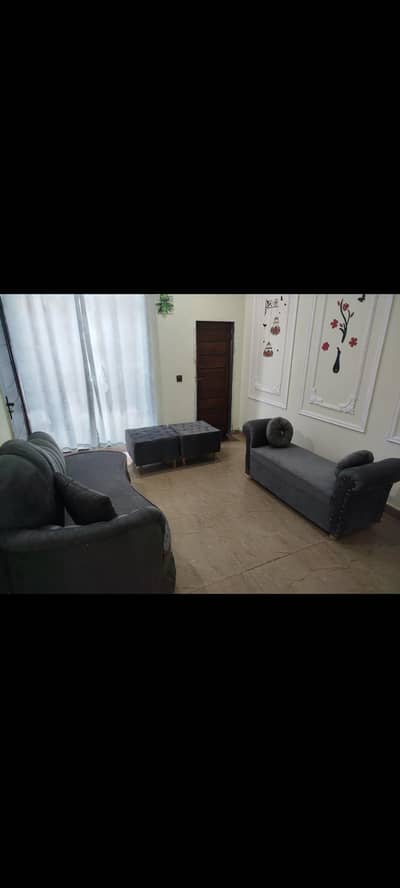  Elegant Modern Sofa Set for Sale 