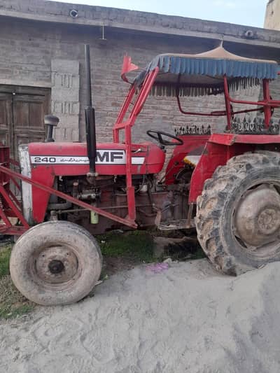 good condition tractor I sail my tractor