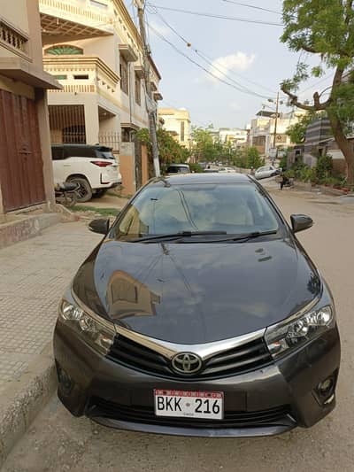 Toyota altis 2017 model shower demand 36 lac urgent sale