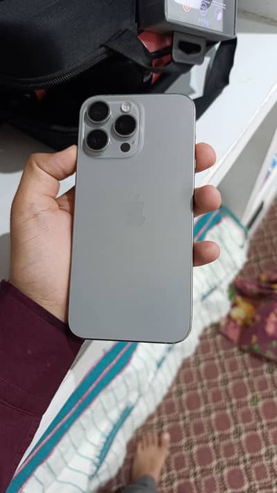 Iphone 15 pro max non pta