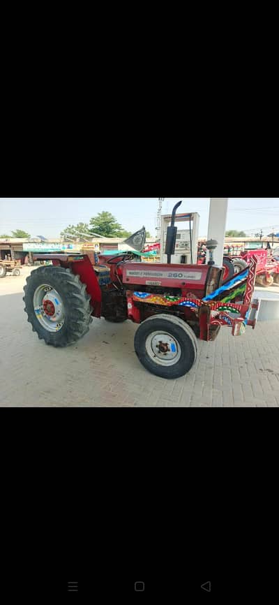 Massey Tractor 260 Turbo