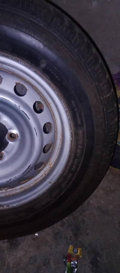 205/70 R15 TYRE WITH Rim