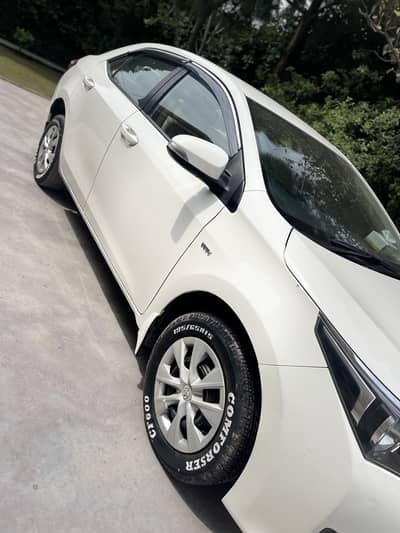 Toyota Gli auto 2017 B2B no dent no scratches