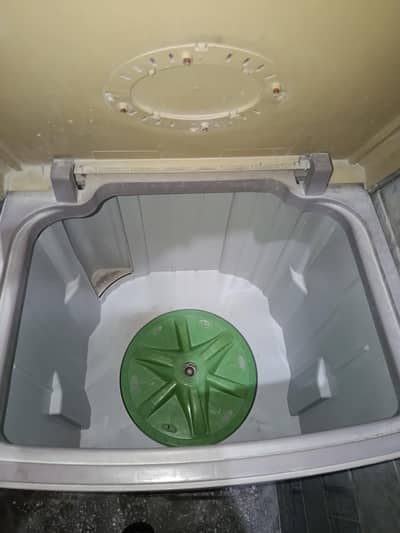 Used Washing machine and Dryer