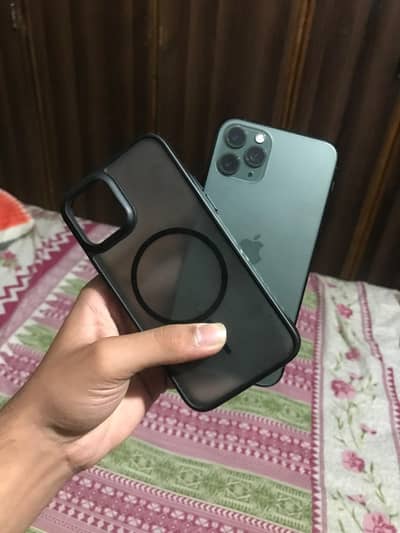 iphone 11 pro non pta bypassed 64 gb all ok koi issue ni glass break